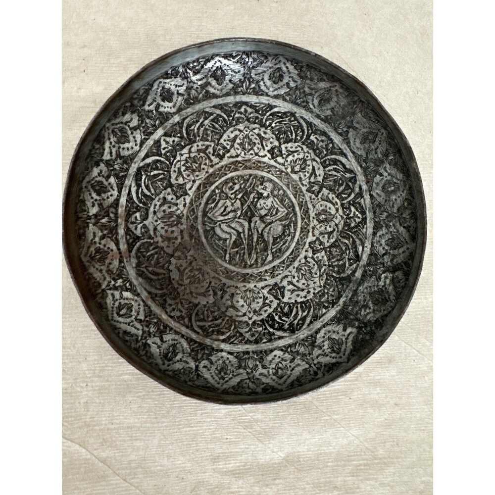 Vintage Middle East Persian Copper Hand Engraved Hunting Wall Plate Bowl